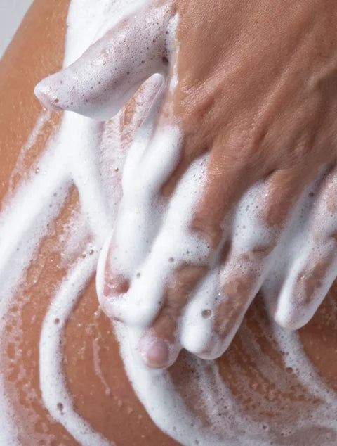 Gel Lavant Mains et Corps au Patchouli et à la Vanille Ambrée